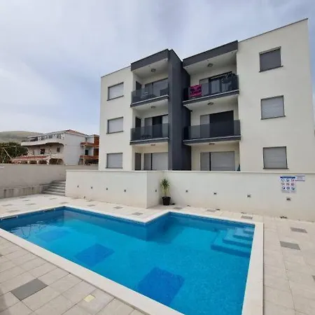 West Star Apartment Trogir Exterior photo